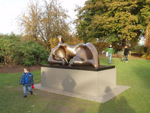 Henry Moore's 'Draped Reclining Mother and Baby',1983, beside the Broadwalk